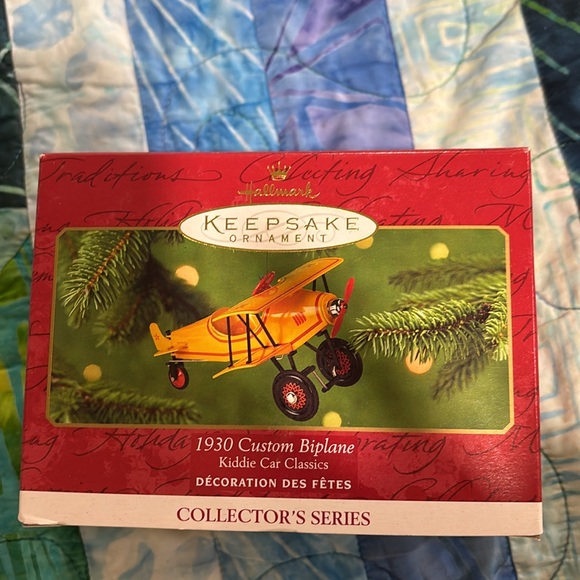 Keepsake ornaments in box - Picture 2 of 10